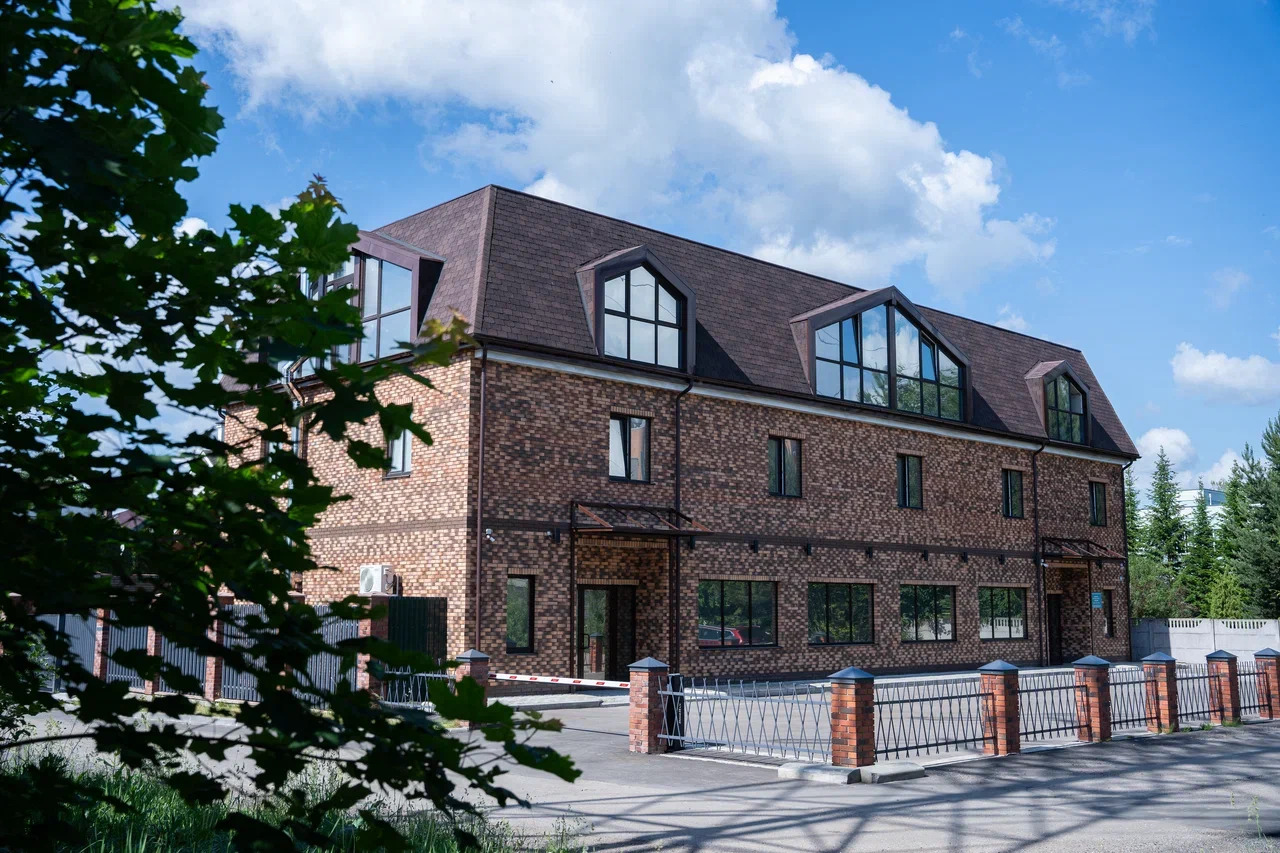 Лечение наркомании в наркологической клинике "Профмед" в Южно-Сахалинске. Помощь нарколога на дому или в стационаре